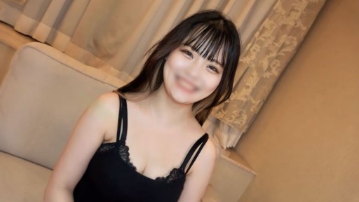 FC2PPV-3591522 Senyum manis seperti bidadari, Gonzo dengan Yumi! Payudara Marshmallow pada kulit yang renyah, bulu alami yang lembut sangat erotis! Fitur rangkap tiga yang cantik dengan satu gokkun dan dua cum shot vagina!