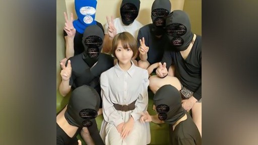 FC2PPV-3864904 Seorang wanita muda kurus yang dibesarkan dengan penuh perhatian dan dibesarkan di sekolah dinajiskan oleh banyak pria. Creampie terus menerus.