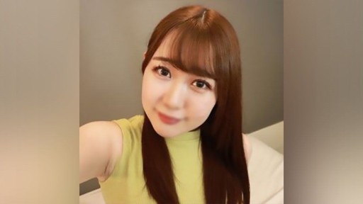 FC2PPV-3823397 Seorang ahli kecantikan cantik yang bekerja di bidang kecantikan