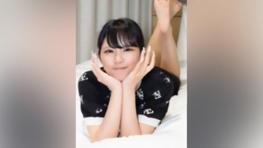 FC2PPV-4080017 Hairy pussy trembling with electric massager for the first time