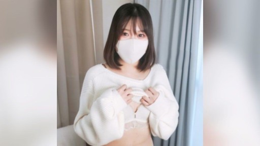 FC2PPV-4312929 Wanita muda rapi yang menangis sambil menatapku telah kembali!