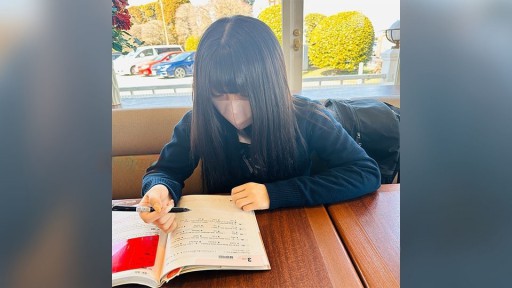 FC2PPV-4368585 This is the age where studying and exercise are important. Adults also hustle after school and shoot a lot of semen into their pussies.