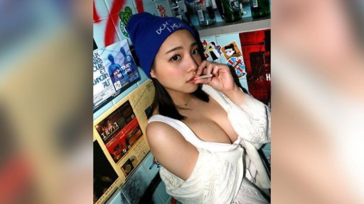 FC2PPV-4543395 めちゃカワ神乳ダンサーJDをクラブトイレに誘いこみPuffpuffフェラ